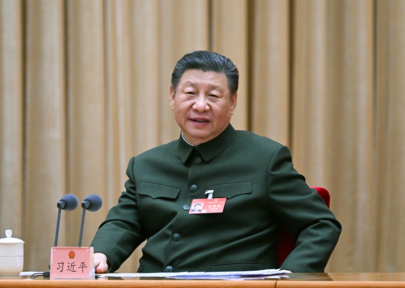习近平在出席解放军和武警部队代表团全体会